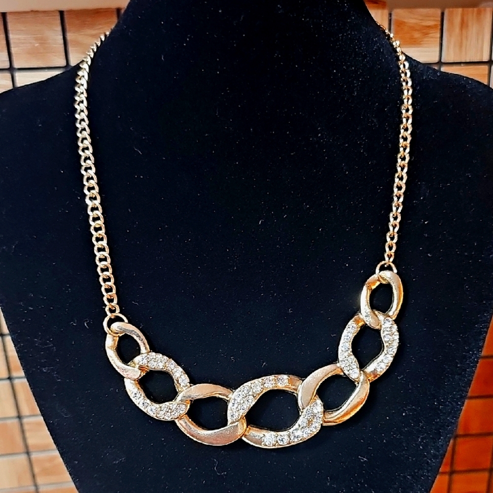 5/$25 - 80's Goldtone Chain Necklace with Rhinestones Accent Links